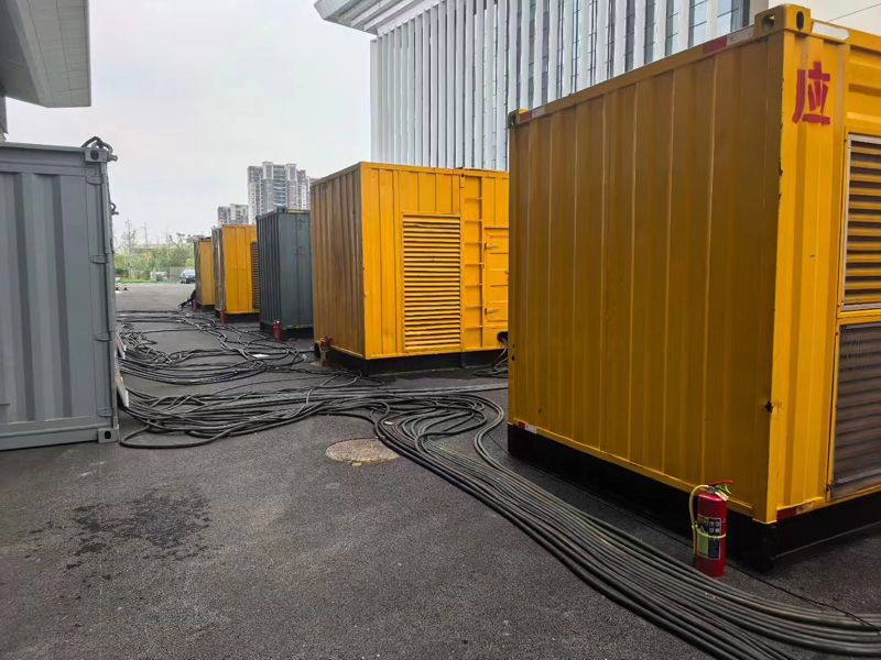 广华办事处不同季节柴油发电机组保养有哪些注意事项？